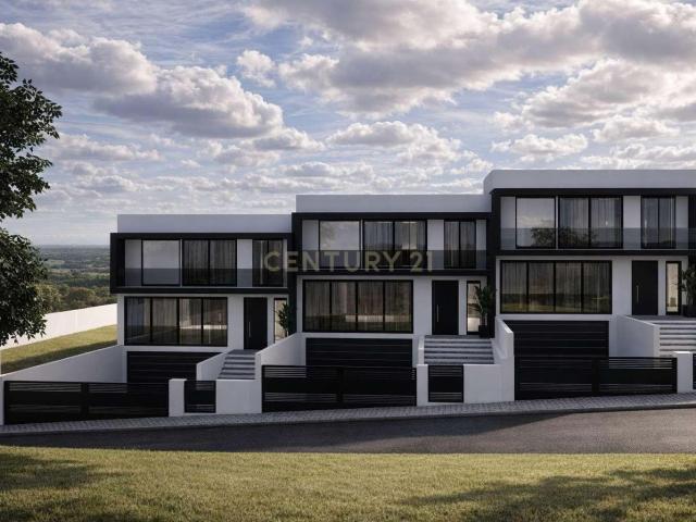 Moradias com Projeto Aprovado – Morreira, Braga