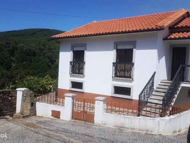 Moradias com terreno em Couce Pedrogao Grande