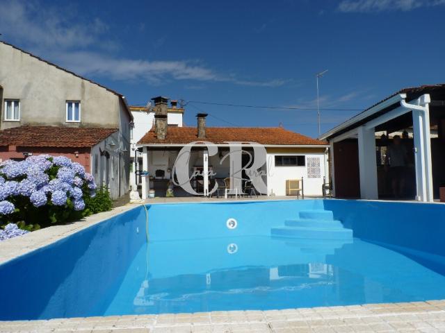 Moradias e anexos, com piscina e jardim, perto da Vila Facaia, Pedrógão Grande
