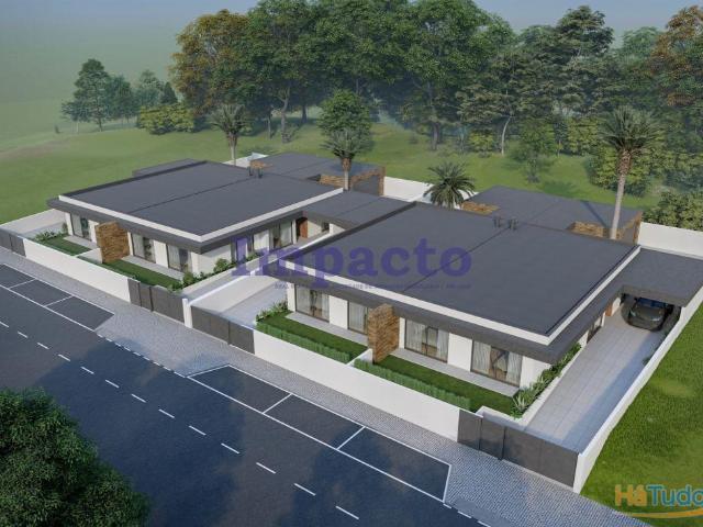 Moradias em construção T3+1 em São João da Madeira | 26054042837