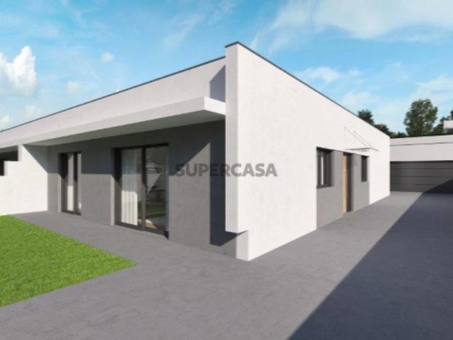 Moradias em construção Travanca / Próximo ao Campo Futebol