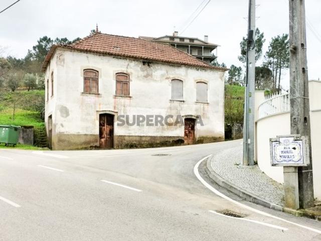 Moradias geminadas 2 T2 Arganil