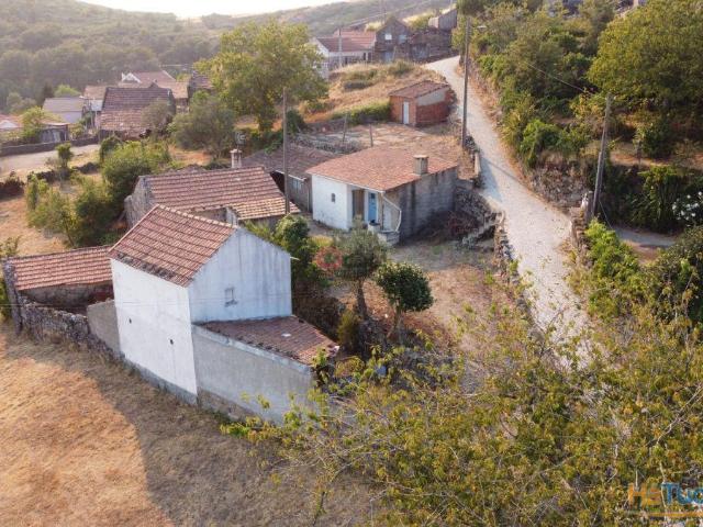Moradias p/ reconstrução ? Vouzela | 26084072538
