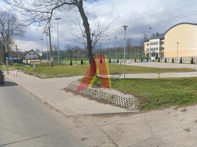 Morawica, Morawica, 8 000 m2