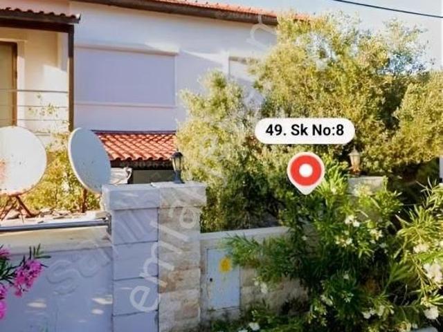 Mordoğan Ardıçta Denize Sıfır Müstakil Daire