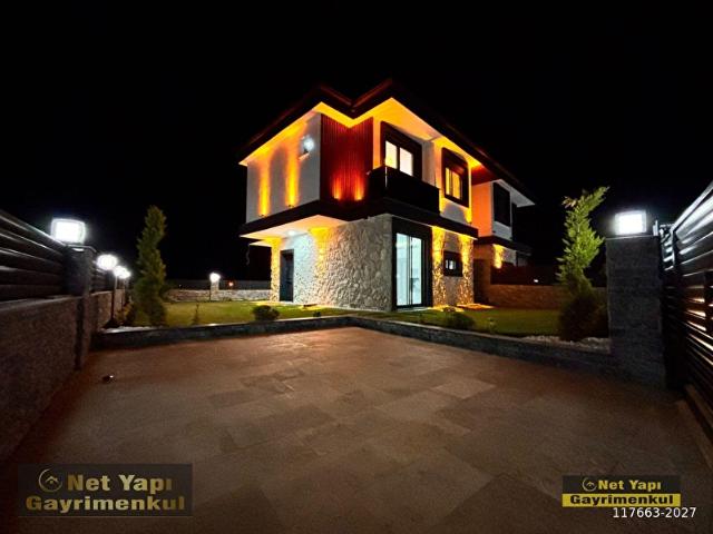 MORDOĞANDA DENİZ MANZARALI 3+1 SATILIK SIFIR DUBLEKS VİLLA KOD1347
