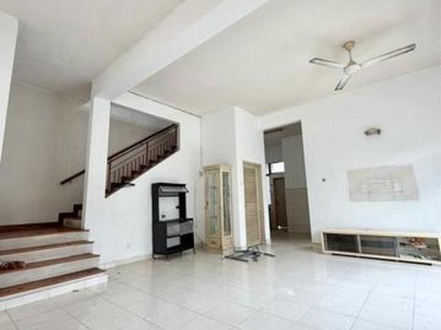 More Parking 2 Storey End Lot with Land Kota Bayuemas Klang Value Buy