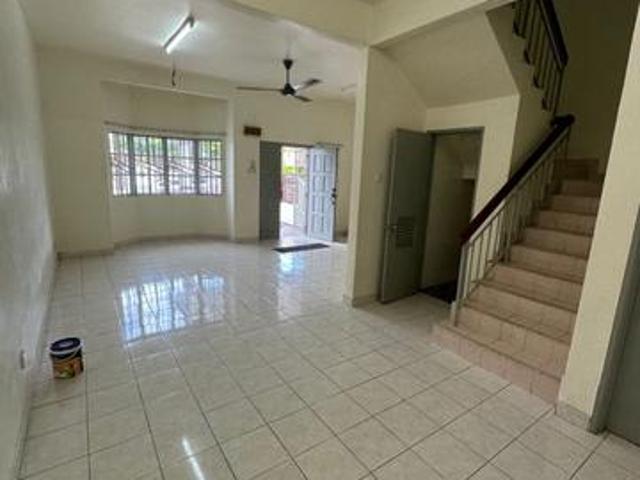 More Parking Bandar Puteri Klang Double Storey Basic Gated Guarded