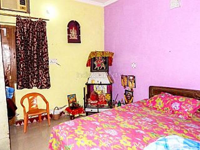 More than 4 BHK | Builtup Area: 1300 Sq. Ft & Plot Area: 200 Sq. Yrds for 2.11 Cr | House/villa in Indirapuram, Ghaziabad | Posted by Narayan Paliwal IP4178 SKU 0