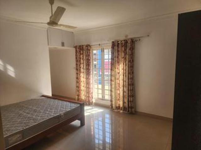 More than 4 BHK | Builtup Area: 3500 Sq. Ft & Plot Area: 8 Cents for 4.1 Cr | House/villa in MG Road, Thrissur | Facing: East | Posted by JEMS REAL ESTATE IP7047 SKU 1