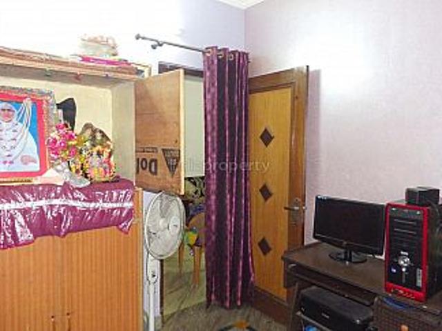 More than 4 BHK | Builtup Area: 900 Sq. Ft & Plot Area: 900 Sq. Ft for 65 L | House/villa in Lakshmi Nagar, Delhi | Posted by Ritu Mahajan IP3902 SKU 0