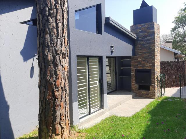 More Than Just a Cottage, Spacious, Sunny & Pet Friendly!