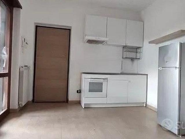 MORENA CENTRONI BILOCALE Con TERRAZZO PRIVATO