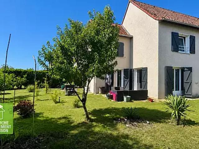 Morestel 38510 Achat / Vente maison 7 pièces t7 au dernier étage