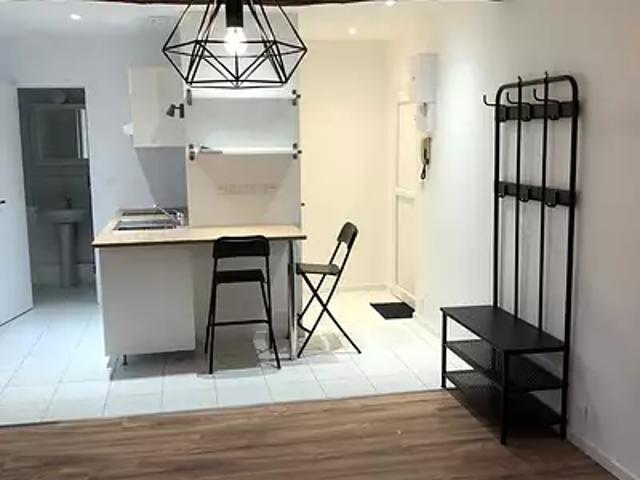 Morigny Champigny 91150 Location appartement 1 pièce t1 au dernier étage