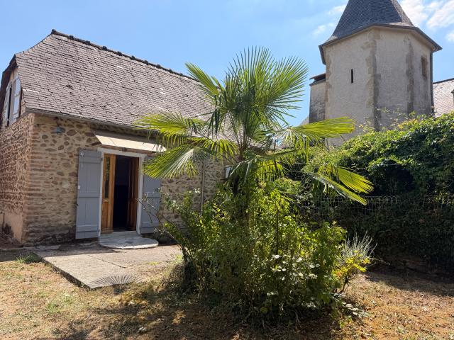 MORLAAS PETITE MAISON T2