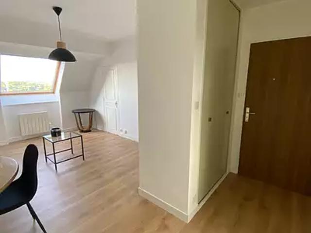 Morlaix 29600 Location appartement 2 pièces t2 au dernier étage parking