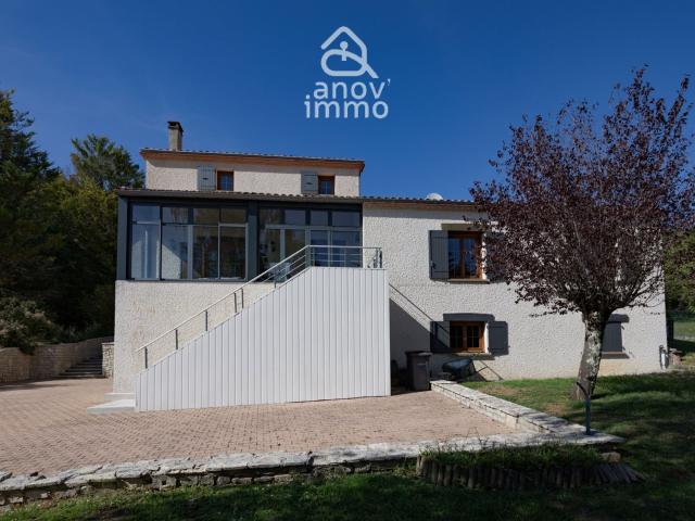 Mornac Centre, Maison Sur Sous Sol Avec Appartement Independ. 205m² Mornac