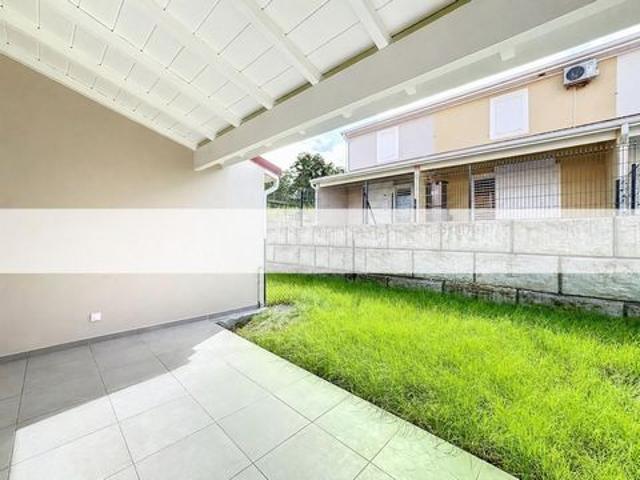 Morne à L'eau Maison mitoyenne T3 avec jardin