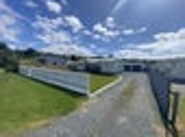 Morningside, 2 bedrooms, $550 pw