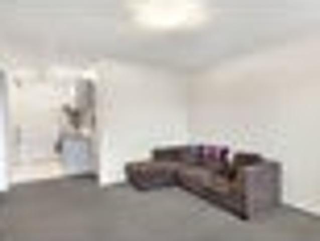 Morningside, 2 bedrooms, $550 pw