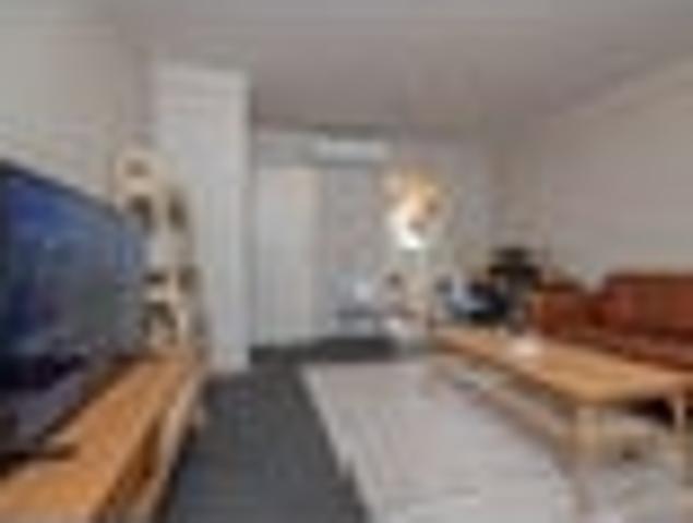 Morningside, 2 bedrooms, $560 pw