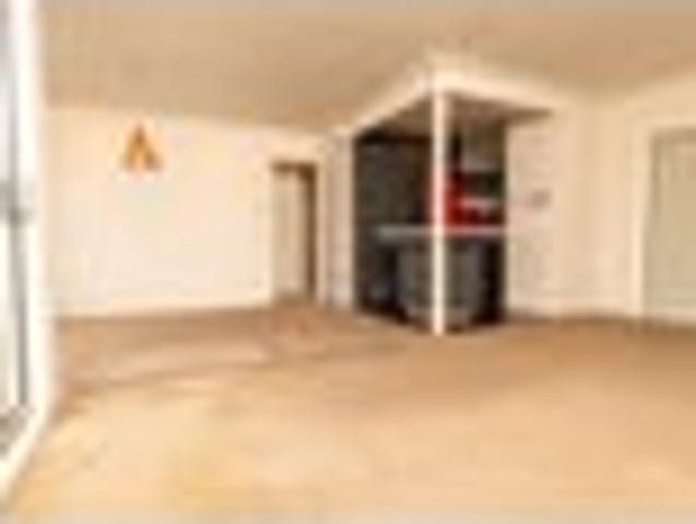 Morningside, 2 bedrooms, $595 pw