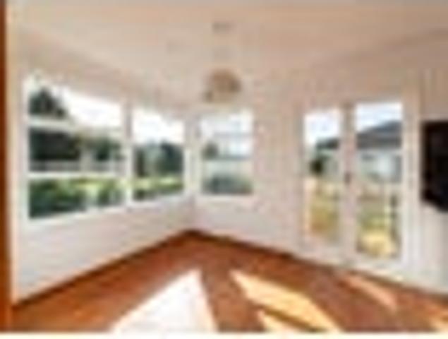 Morningside, 3 bedrooms, $650 pw