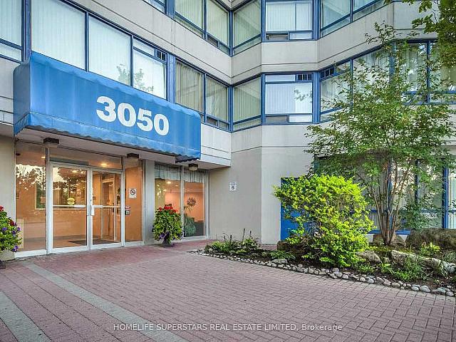 Morningside, Toronto 2 Bed / 2 Bath