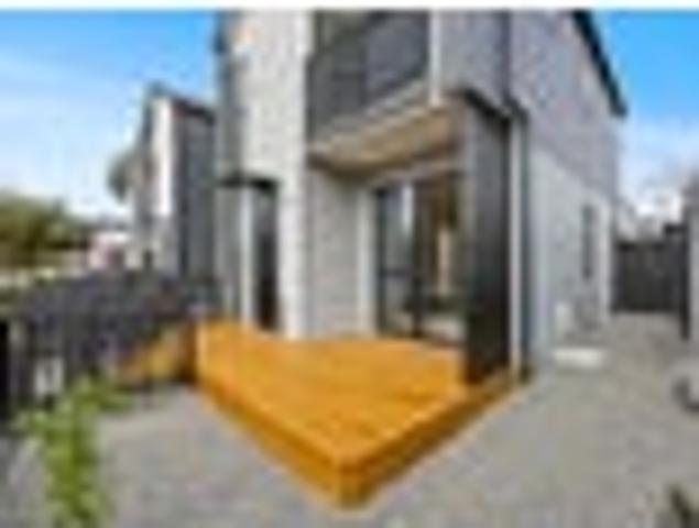 Most affordable Brand New Close to Middlemore.