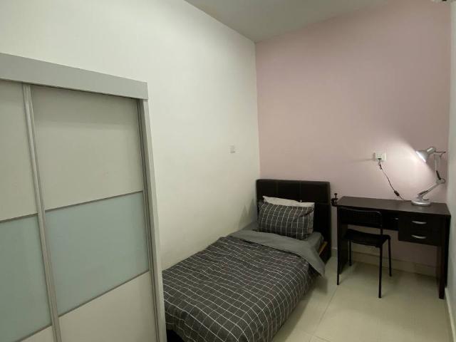 Most Affordable Single Room in Sunway 8 mins Walking Distance to Taylors College!