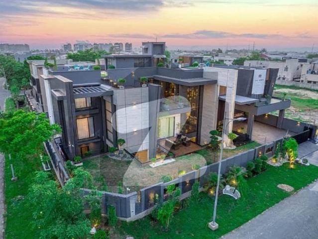 Most beautiful corner house full basement and fully furnished most beautifull banglow for sale very close to dolman mall
