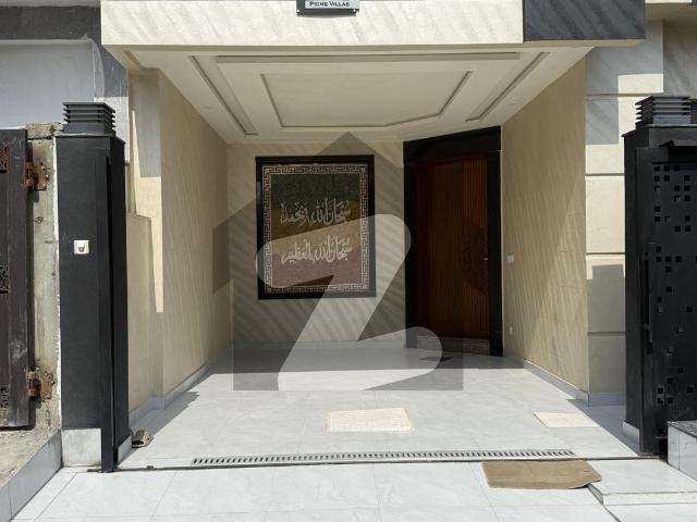 Most Luxurious Double Height House @3.40 Cr FMC B17 Islamabad. B 17