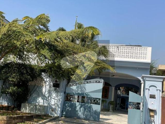 Most Prime Location House F 7/4