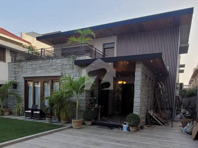 Most Spacious 500 Square Yards House For Rent At Most Prime Location In Reasonable Demand