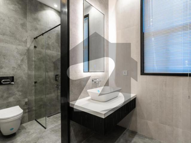 Most unique design one kanal luxurious house near raya golf club for sale dha phase 7 block u