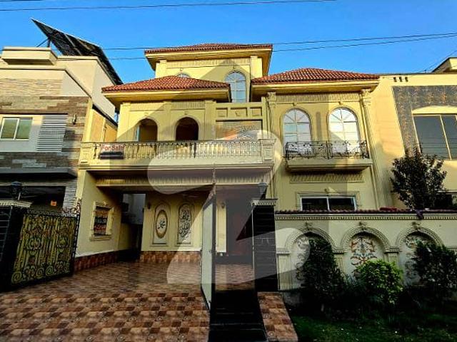 Most Wanted Spanish Brand New House Owner Built 7 Beds Proper Triple Storey Prime Location Wide Road Excellent Construction For Sale In Tariq Garden