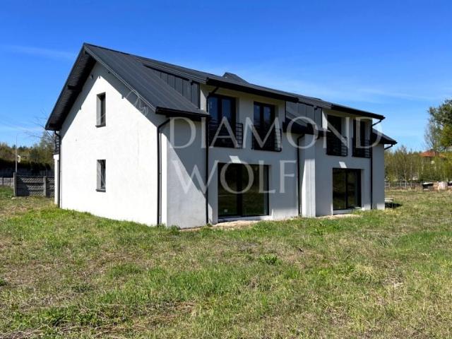 Mostowa 12 131,52 m², Tomaszów Mazowiecki