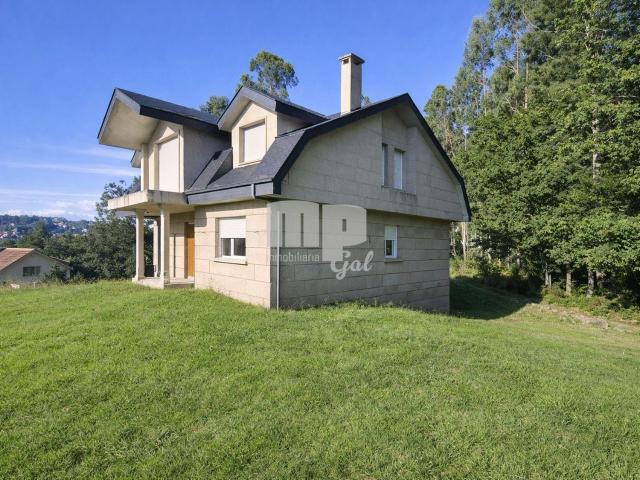 Mos En una zona tranquila y bien comunicada de Mos, con exc. 365m² Mos