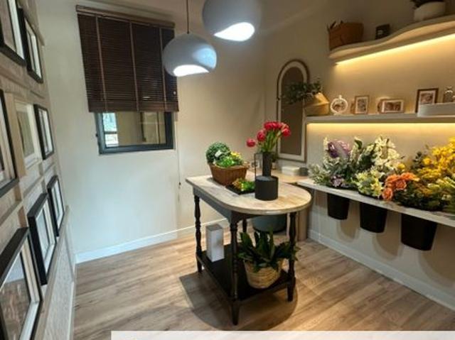 Mosaic Residences @ Westfield Residences