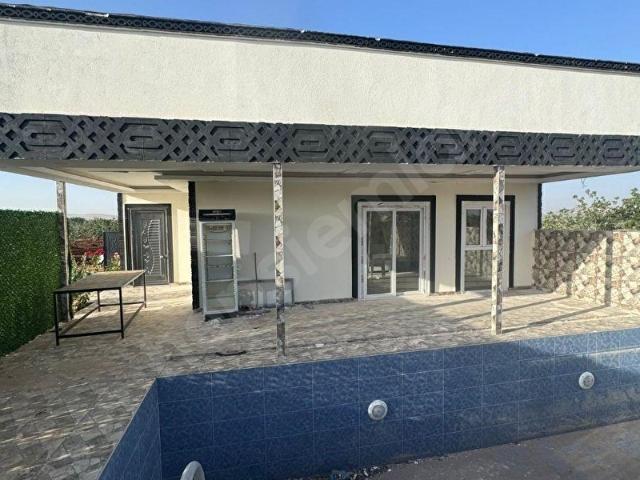 Mosanka'dan Gürsu'da Satılık Havuzlu Bağevi Sıfır Yapı