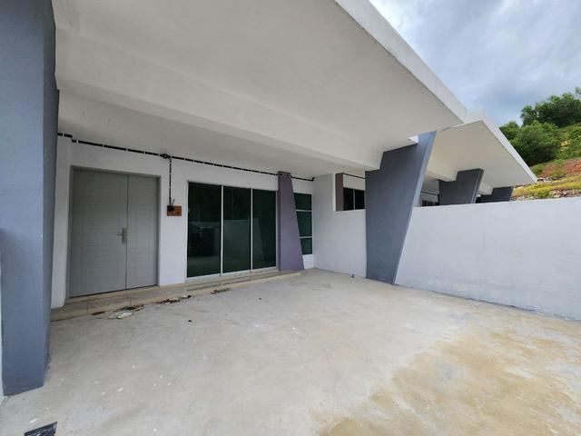 Mosey Hill Lahat Double Storey Terrace House For Sales