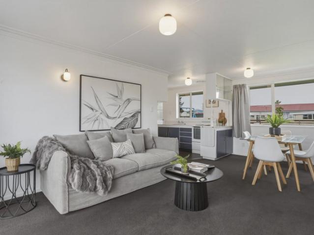 mosgiel, 2 bedrooms