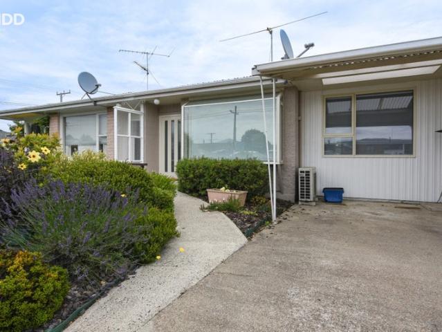 mosgiel, 2 bedrooms