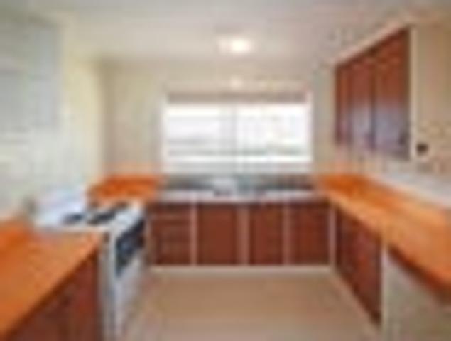 Moturoa, 3 bedrooms, $580 pw