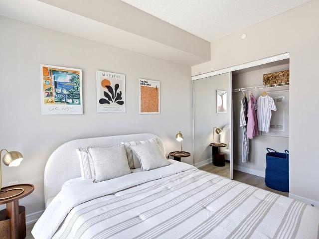 Motion 1 Bedroom Apartment for Rent at 570 Bay St, Toronto, ON M5G 0B2 Bay Street Corridor