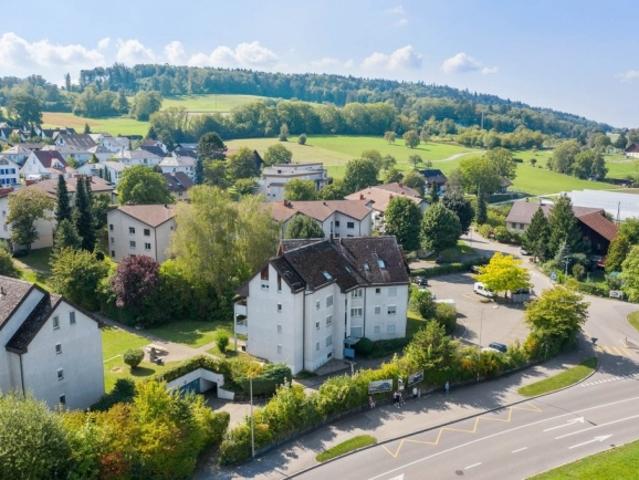 Motorrad Einstellplatz in Regensdorf zu vermieten!