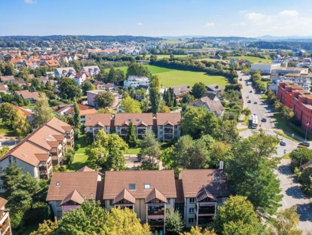 Motorrad Einstellplatz in Volketswil zu vermieten!