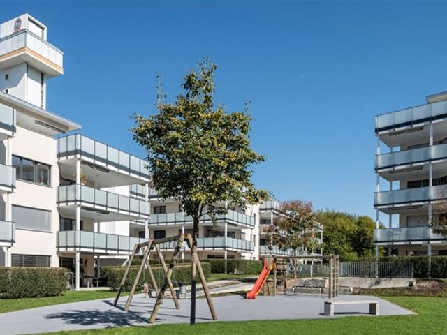 Motorradparkplatz zu vermieten