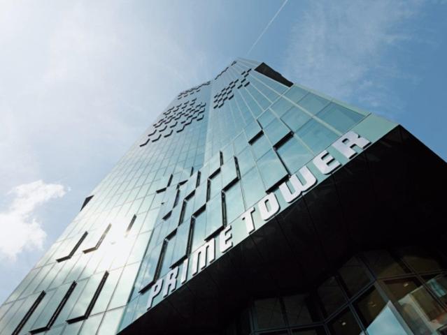 Motorradplätze direkt beim Prime Tower
